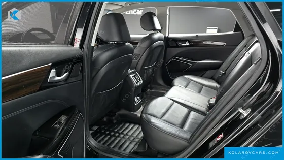 KIA K7 3.0 LPI PRESTIGE (RENTAL CAR)