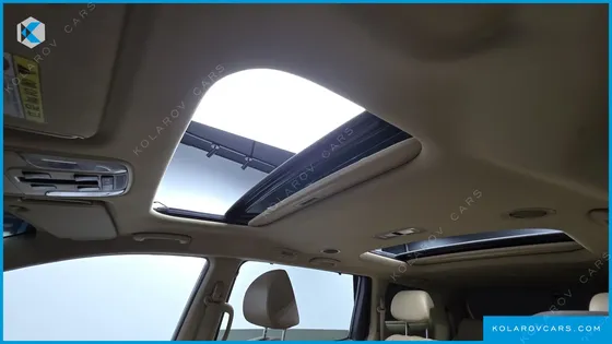 KIA CARNIVAL 9-SEATER NOBLESSE