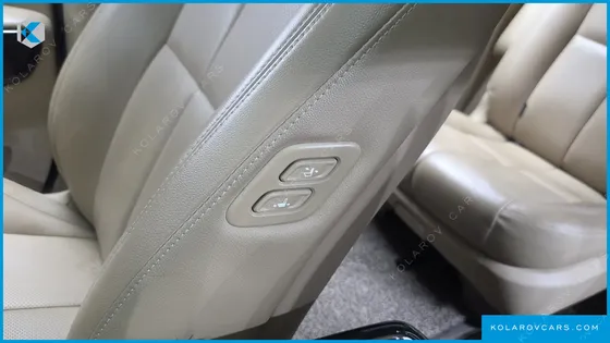 KIA CARNIVAL 9-SEATER NOBLESSE