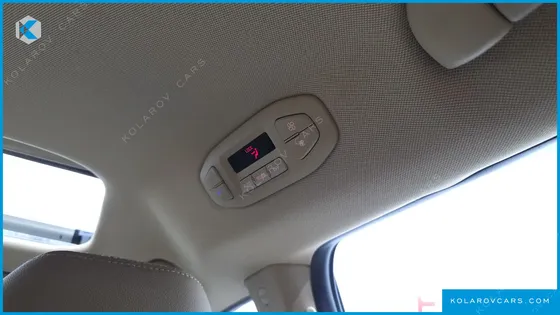 KIA CARNIVAL 9-SEATER NOBLESSE
