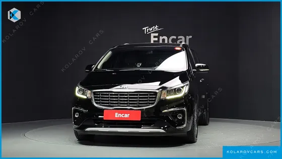 KIA CARNIVAL 9-SEATER LUXURY