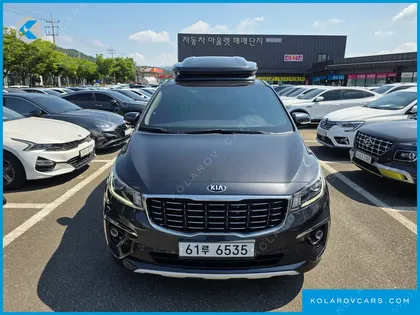 KIA CARNIVAL 9-SEATER PRSTIGE
