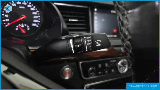 KIA K7 3.0 LPI LUXURY (RENTAL CAR)