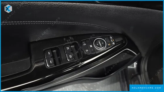 KIA K7 3.0 LPI LUXURY (RENTAL CAR)