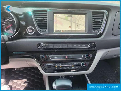 KIA CARNIVAL 9-SEATER PRSTIGE
