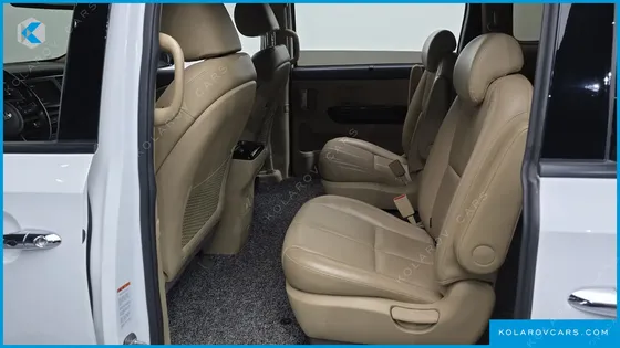 KIA CARNIVAL 9-SEATER NOBLESSE SPECIAL