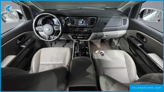 KIA CARNIVAL 11-SEATER PRESTIGE