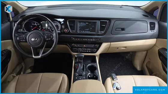 KIA CARNIVAL 9-SEATER NOBLESSE SPECIAL