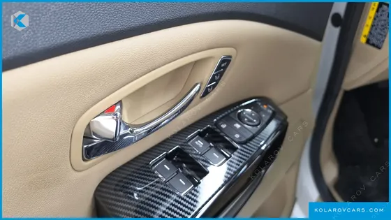 KIA CARNIVAL 9-SEATER NOBLESSE SPECIAL