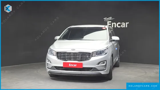 KIA CARNIVAL 11-SEATER DELUXE