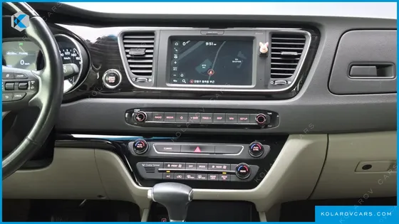 KIA CARNIVAL 9-SEATER NOBLESSE SPECIAL