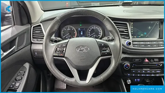 HYUNDAI TUCSON DIESEL 2.0 2WD