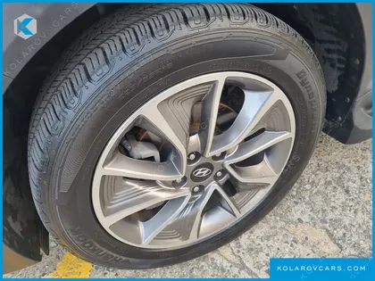 HYUNDAI TUCSON DIESEL 2.0 4WD