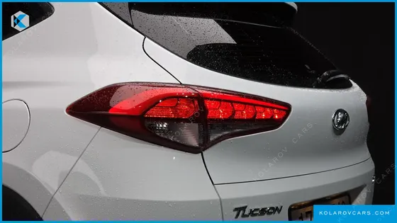 HYUNDAI TUCSON DIESEL 2.0 2WD