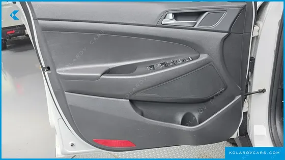 HYUNDAI TUCSON DIESEL 2.0 2WD