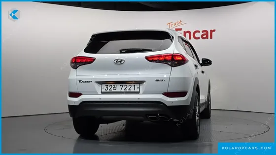 HYUNDAI TUCSON DIESEL 2.0 2WD