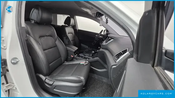 HYUNDAI TUCSON DIESEL 2.0 2WD