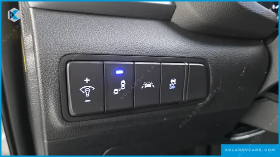 HYUNDAI TUCSON DIESEL 2.0 2WD