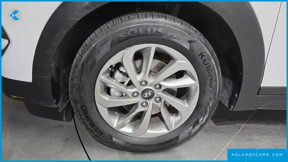 HYUNDAI TUCSON DIESEL 1.7 2WD