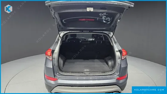 HYUNDAI TUCSON DIESEL 2.0 2WD