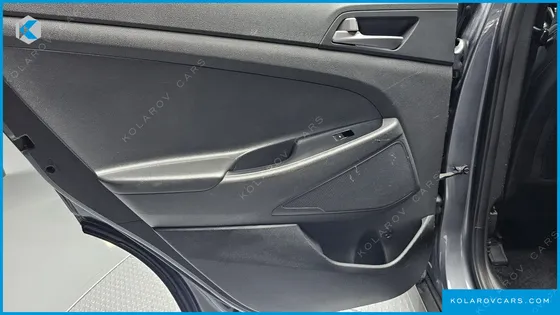 HYUNDAI TUCSON DIESEL 2.0 2WD