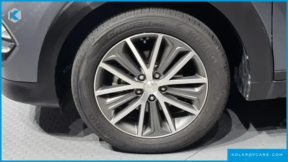 HYUNDAI TUCSON DIESEL 2.0 2WD