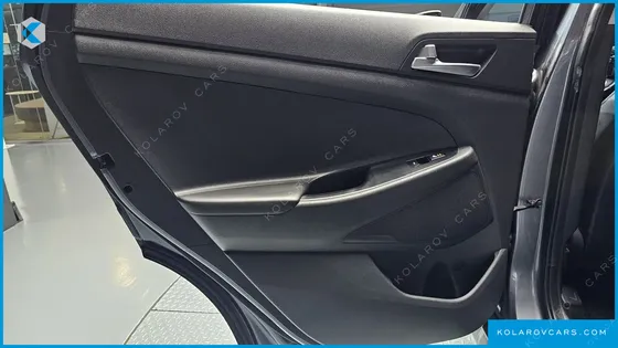 HYUNDAI TUCSON DIESEL 2.0 2WD