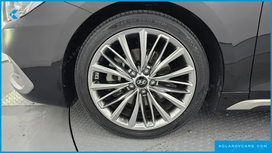 HYUNDAI GRANDEUR 2.4 PREMIUM