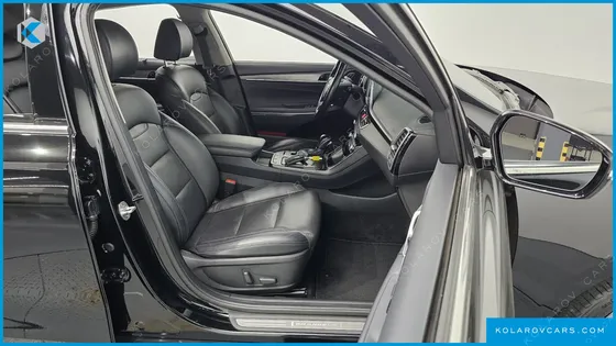 HYUNDAI GRANDEUR 2.4 PREMIUM