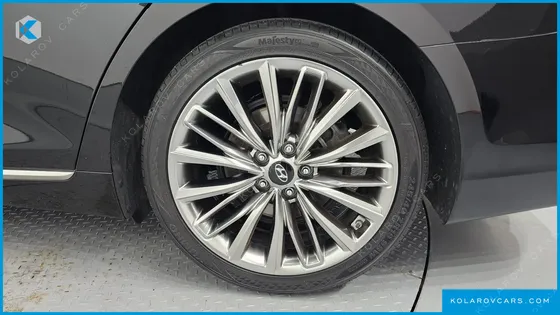 HYUNDAI GRANDEUR 2.4 PREMIUM