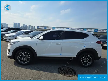 HYUNDAI TUCSON DIESEL 2.0 2WD