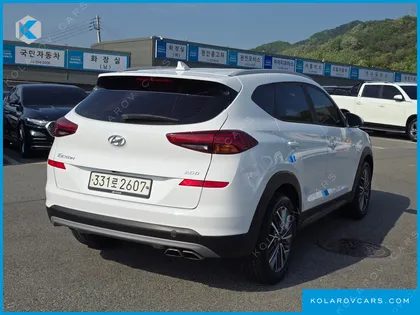 HYUNDAI TUCSON DIESEL 2.0 2WD
