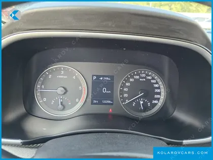 HYUNDAI TUCSON DIESEL 2.0 2WD