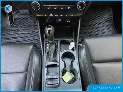 HYUNDAI TUCSON DIESEL 2.0 2WD