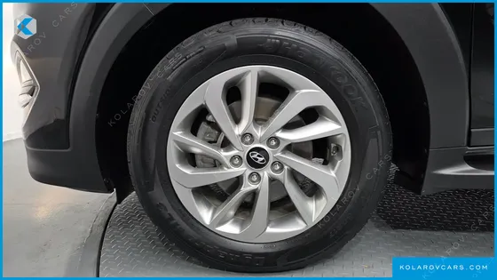 HYUNDAI TUCSON DIESEL 1.7 2WD