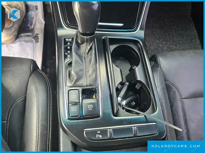 HYUNDAI GRANDEUR 3.0 LPI MODERN (RENTAL CAR)