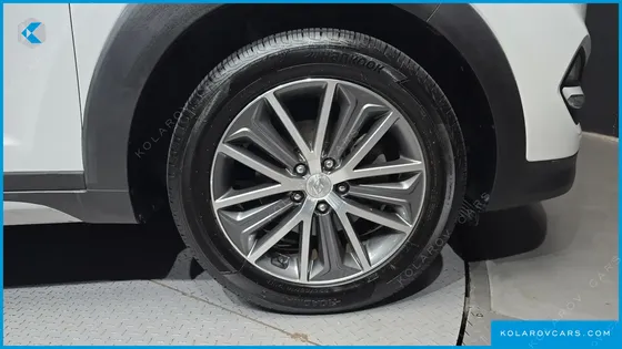 HYUNDAI TUCSON DIESEL 1.7 2WD