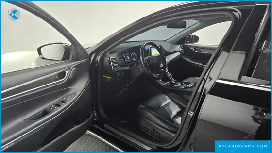HYUNDAI GRANDEUR 3.0 LPI EXCLUSIVE (RENTAL CAR)