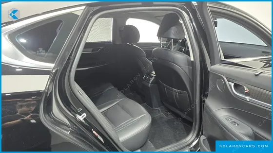 HYUNDAI GRANDEUR 3.0 LPI EXCLUSIVE (RENTAL CAR)