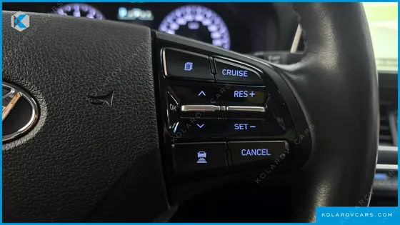 HYUNDAI GRANDEUR 3.0 LPI EXCLUSIVE (RENTAL CAR)