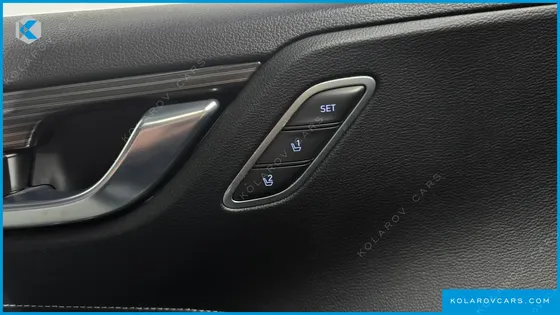 HYUNDAI GRANDEUR 3.0 LPI EXCLUSIVE (RENTAL CAR)