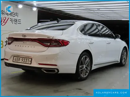 HYUNDAI GRANDEUR 2.4 PREMIUM