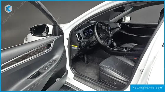 HYUNDAI GRANDEUR 2.4 PREMIUM