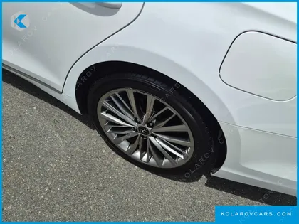 HYUNDAI GRANDEUR 3.0 PREMIUM