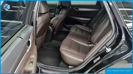 HYUNDAI GRANDEUR 3.0 LPI EXCLUSIVE (RENTAL CAR)