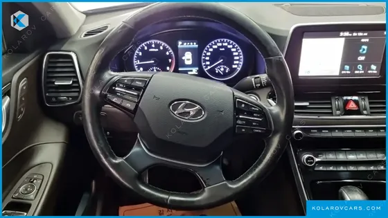 HYUNDAI GRANDEUR 3.0 LPI EXCLUSIVE (RENTAL CAR)