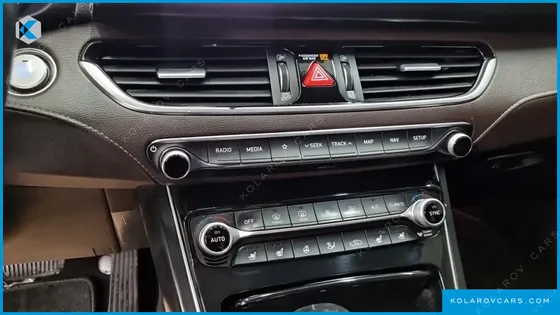HYUNDAI GRANDEUR 3.0 LPI EXCLUSIVE (RENTAL CAR)