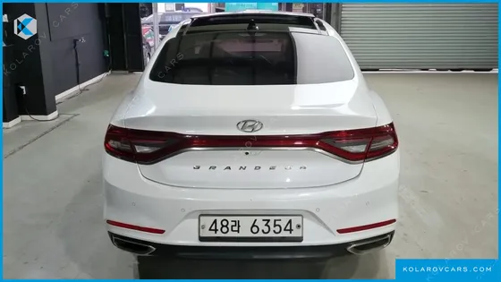 HYUNDAI GRANDEUR 2.2 DIESEL PREMIUM
