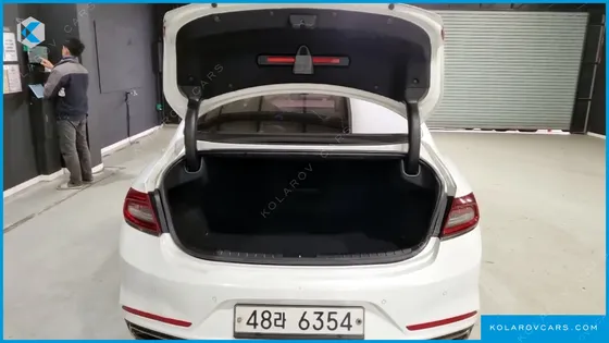 HYUNDAI GRANDEUR 2.2 DIESEL PREMIUM
