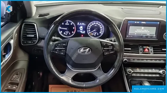 HYUNDAI GRANDEUR 2.2 DIESEL PREMIUM